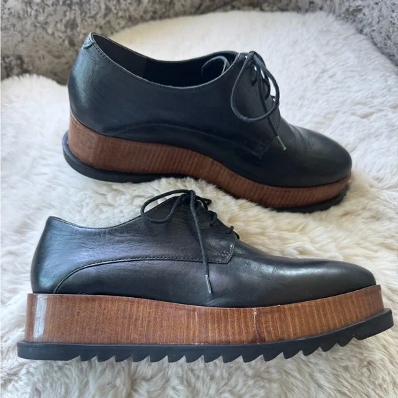 Black Leather Platform Oxfords - Picture 3 of 7